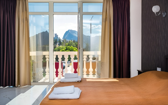 Sudak Delyuks Guest House