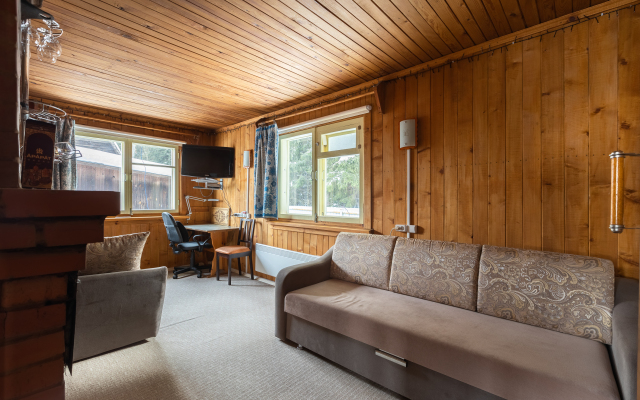 Dom v Kubinke Private home