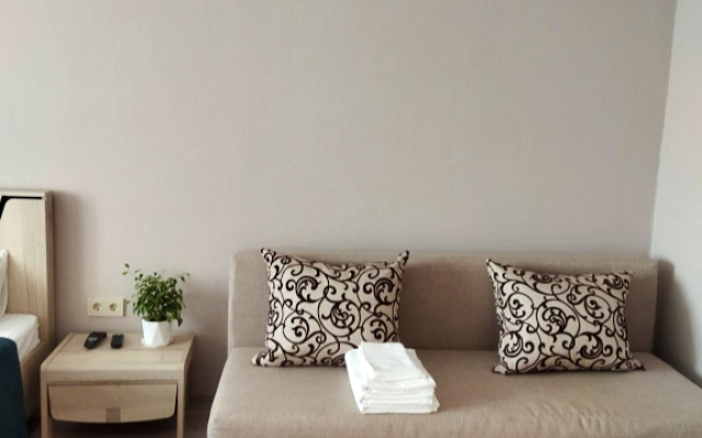 Апартаменты на Трошева