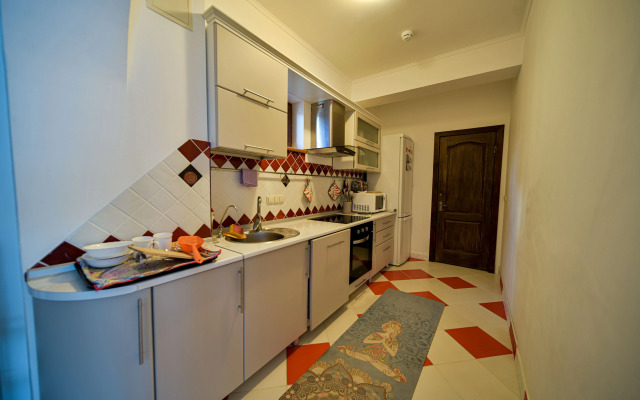 Solnechnyij Guest House
