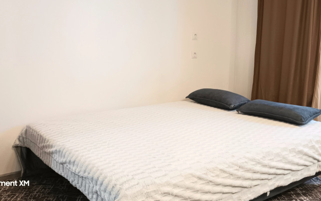 Квартира новая уютная студия на Берегу Иртыша