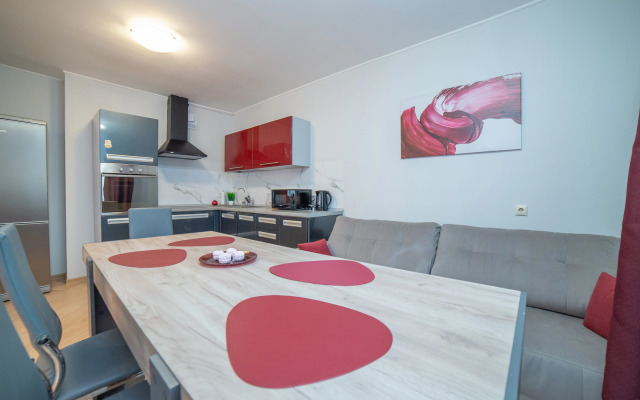 Квартира Сакко и Ванцетти 47, до 12 гостей