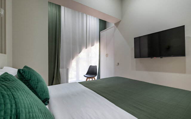 Mangosteen Apartments