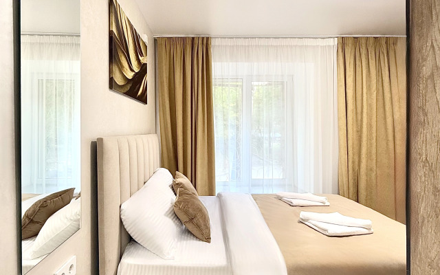 Апартаменты 8 Кит на Дмитровской