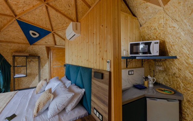 Martini Kvariati Glamping