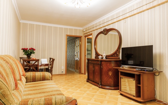 3-Kh Komnatnaya V Tsentre Adlera Flat
