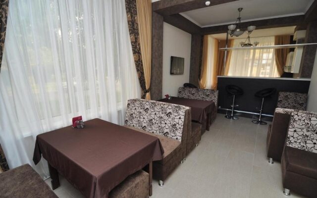 Helena Guest House