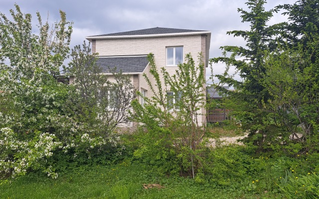 V Gorode Private House