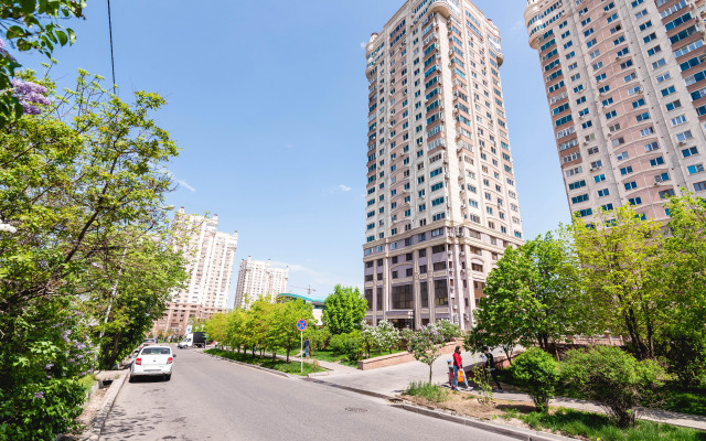 Prostota i Prostranstvo - 3-h Komnatnatnye v Minimalizme Apartment