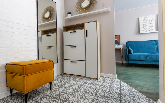 Sapfir v Pushkine Flat