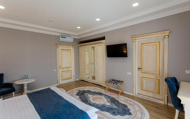 Royal Samarkand Hotel