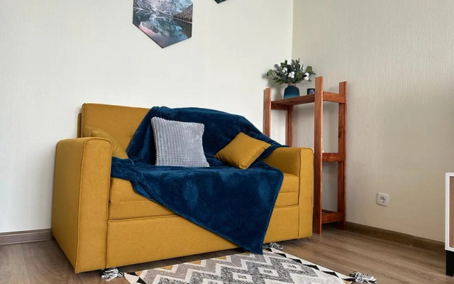 Nord Uyutnaya S Yarkim Dizaynom Na Topografe Flat