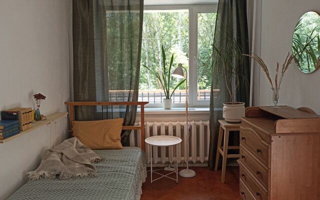 Lemongrass Flat