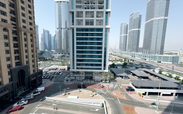 Апартаменты Cosmos Living Charming Studio With Balcony