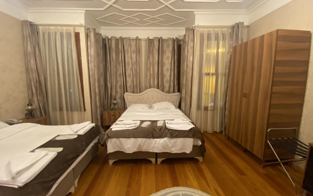 Nuray Hotel
