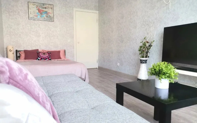 Apartment on Uinskaya street, 15A