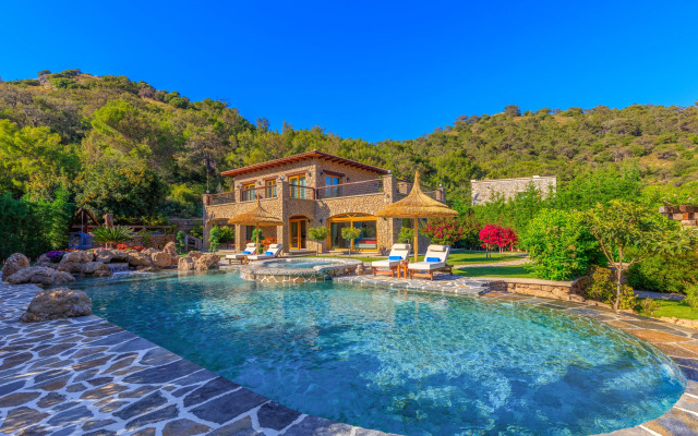 Elmali Villa