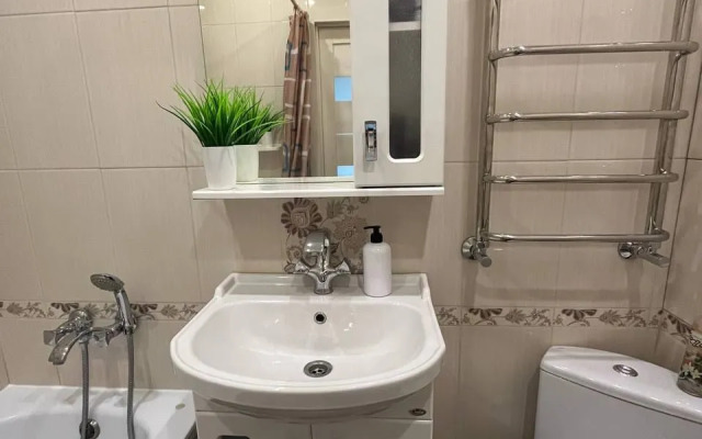 Uyutnaya Odnushka S Prekrasnym Vidom Iz Okon Flat