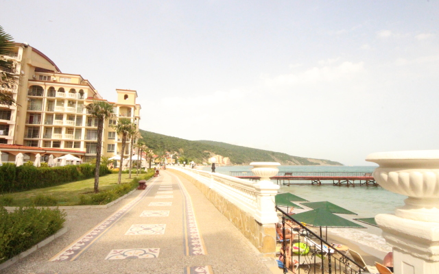 Menada Atrium Apartments