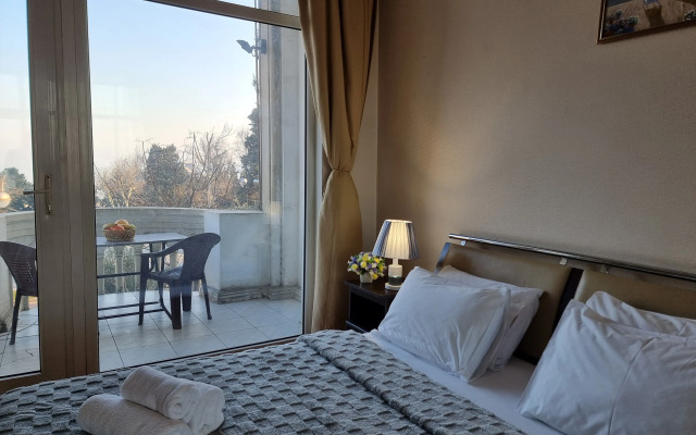 Apartments Maiden Tower apart
