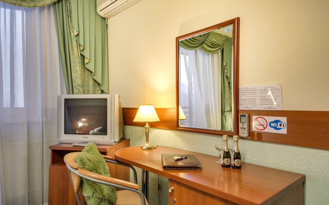 Апартаменты с 1 спальней Oрехово (Дом у Парка)