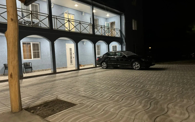 Гостевой дом KuGa Parador