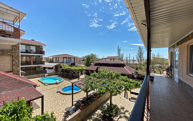 Arsenal Guest House