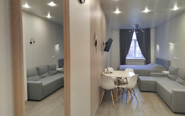 Vidovye apartamenty na Nevskom 112 Apartments