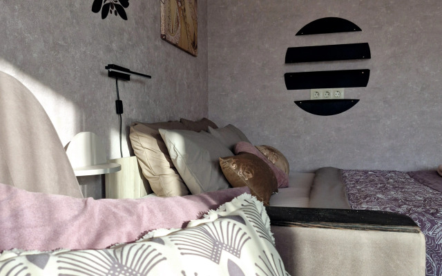 Dizaynerskaya "Modern" Flat