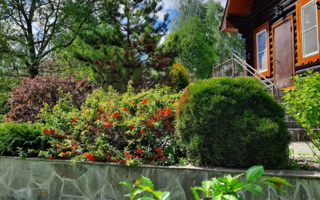 Частный дом коттедж с пятью комфортабельными спальнями