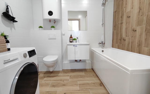 Panda Home v Serdtse Sibiri s vidom na gorod s vysoty Apartments