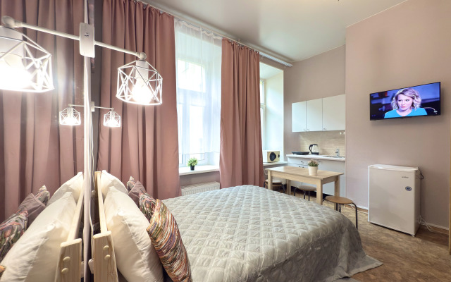 Квартира Уютная студия у метро Чернышевская Гости Дома