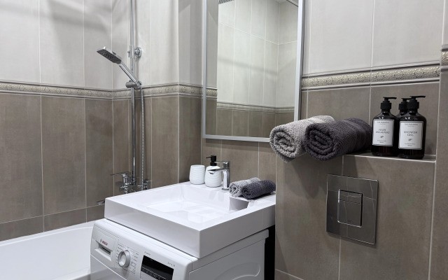 Квартира в пешей доступности от ЛА Трактор