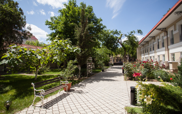 Dolce Vita Mini-Hotel