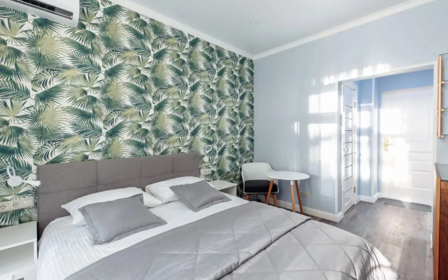 Апартаменты Red Apartments Покровский Парк Пихта