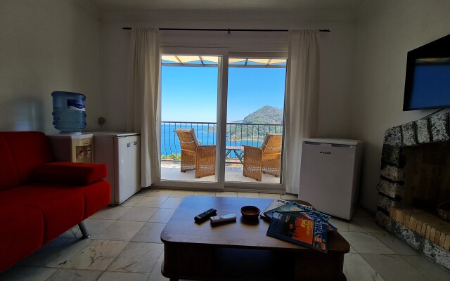 Serena Suites Flat