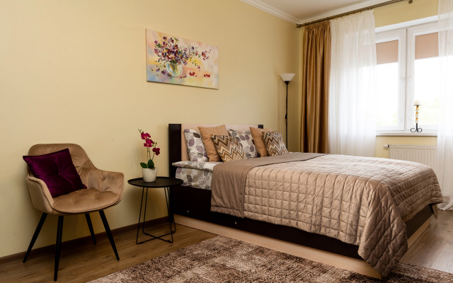 Nedaleko ot naberezhnoy Flat