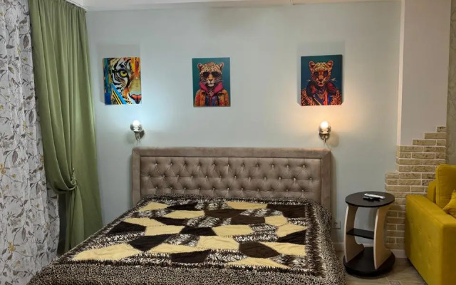 Uyutnaya ryadom s mamaevym kurganom Flat