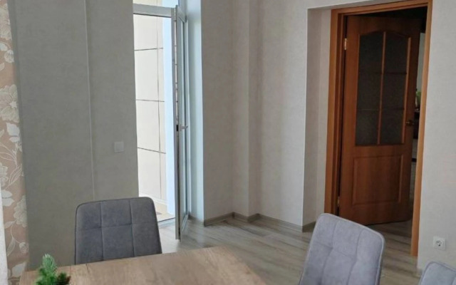 Na Prospekte Krasnogo Znameni 160A Flat