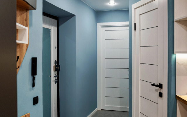 Uyutnaya S Dizaneynerskim Remontom V Tsentre Goroda Flat
