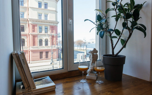 Апартаменты ApartH Deluxe с кухней и видом на Неву