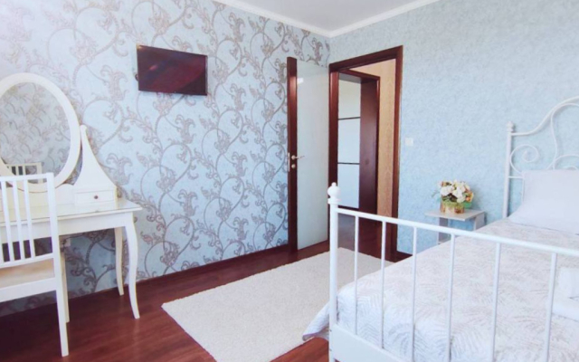 Апартаменты Надежды 4 2К