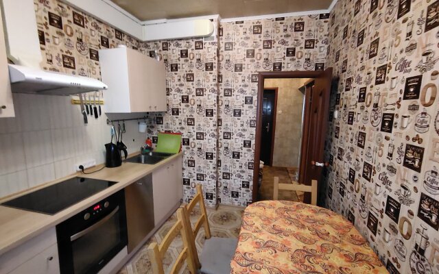 Two-room apartment on Olimpiyskaya 89 4th floor