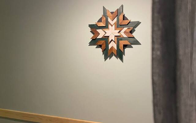 Квартира на 50 лет Октября 17