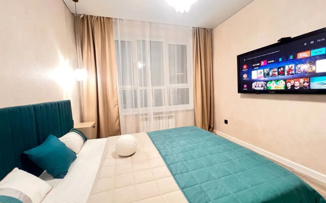 V Tsentre Goroda Zhk Levoberezhye Flat