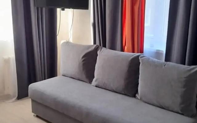 Uyut Flat