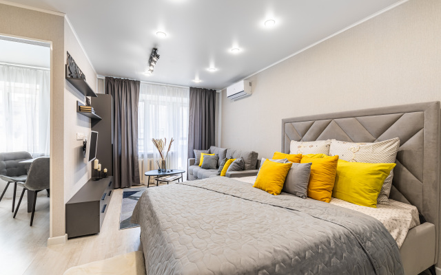 Na Karla Marksa Flat