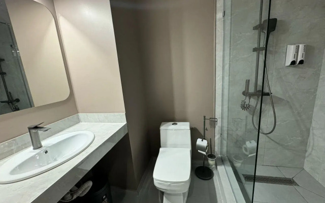 Отель Шахристан