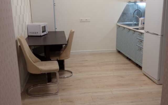 Yarkiy Apartment