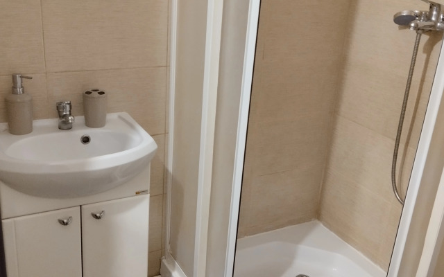 Uyutnaya Dlya Vas U Metro Flat